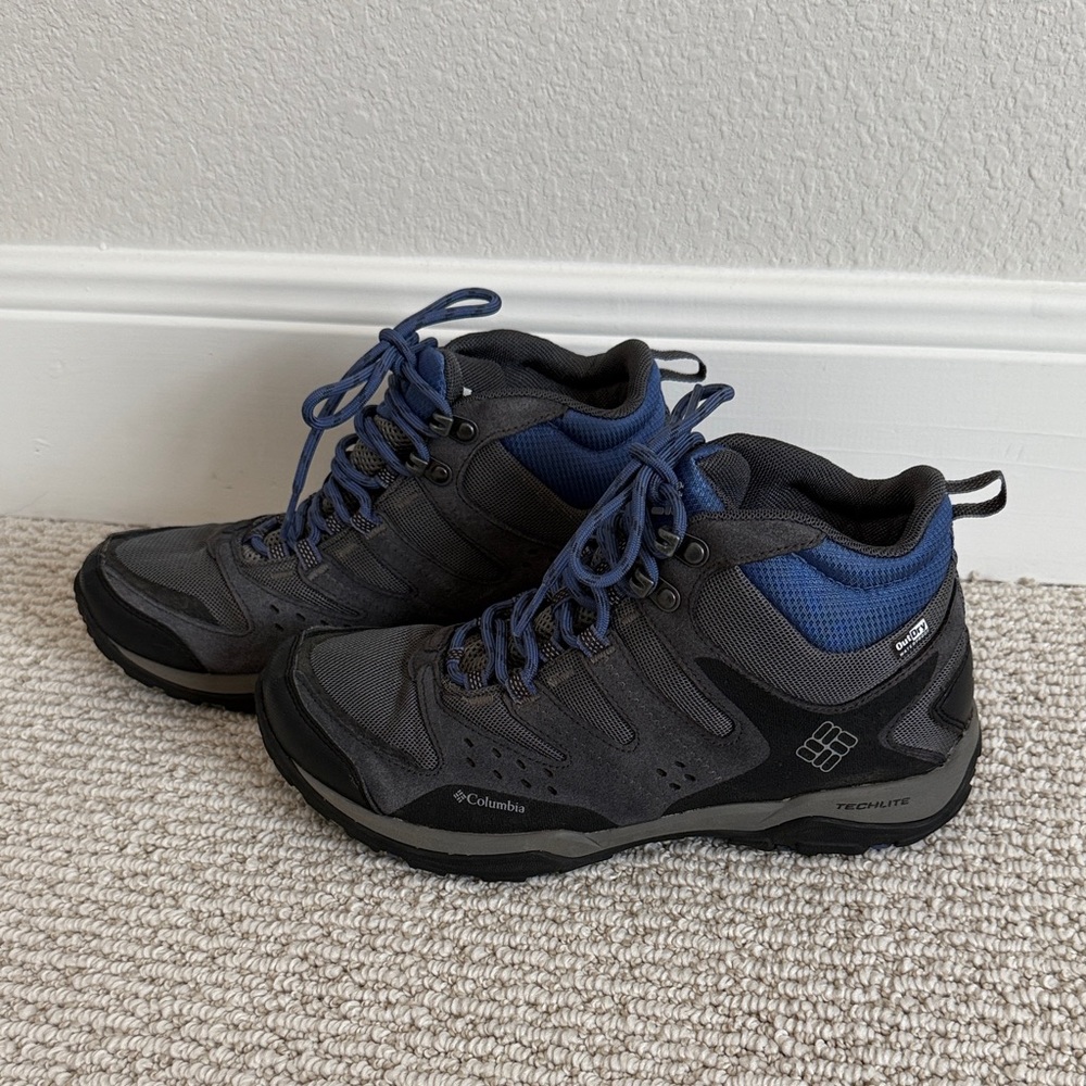 Columbia Women’s Dark Grey and Blue Hiking Boots
